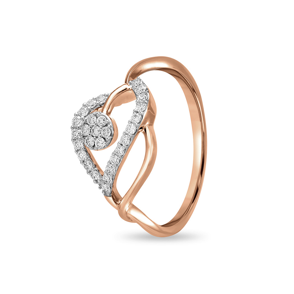18 KT Exquisite Rose Gold Ring