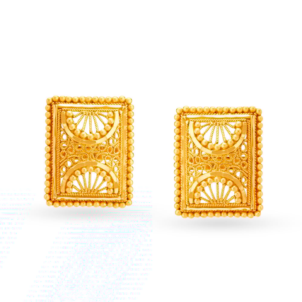 Elaborate Gold Pendant and Earrings Set,,hi-res image number null