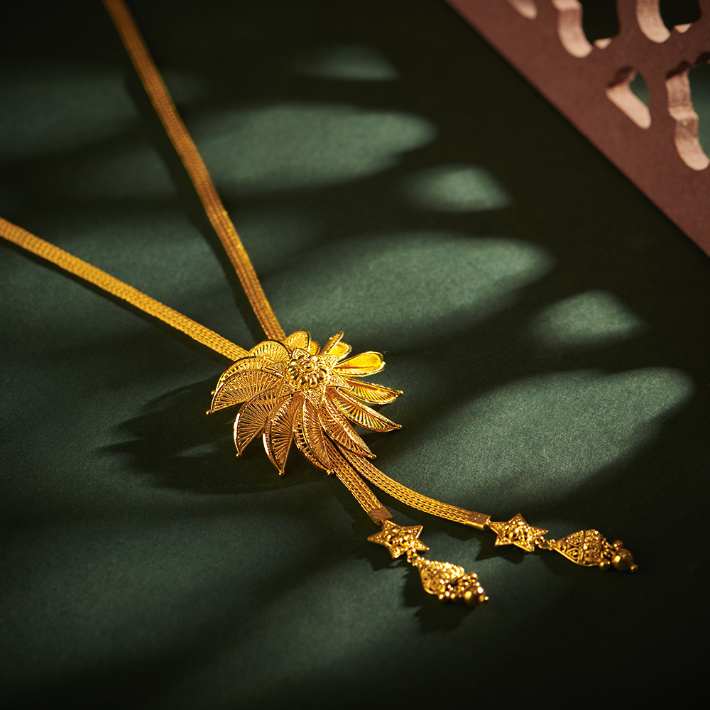 Imperial Floral Gold Ethnic Necklace