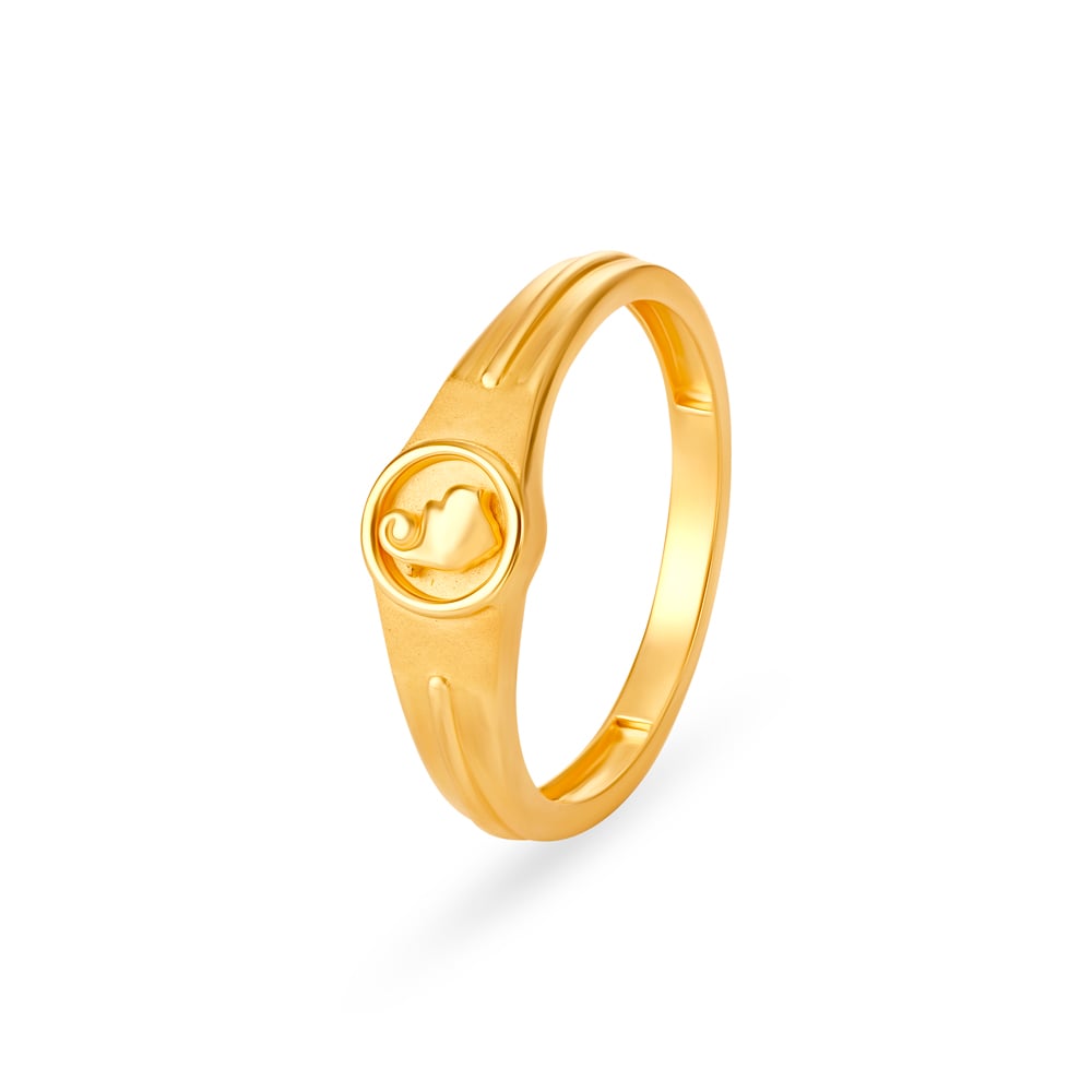 Exquisite Engraved Gold Ring,,hi-res image number null