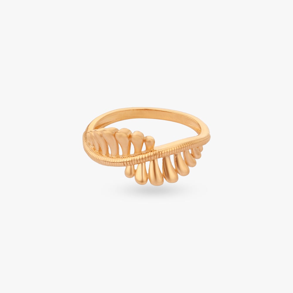 

Gilded Leafline Gold Ring