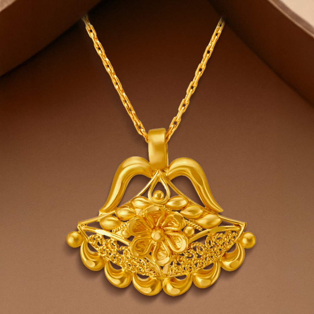 Elegant Gold Pendant,,hi-res image number null