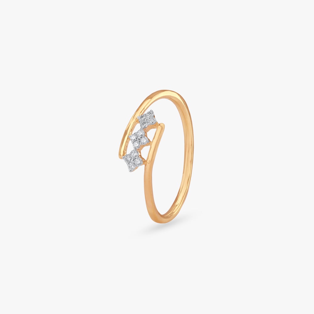 

Starline Trio Diamond Ring