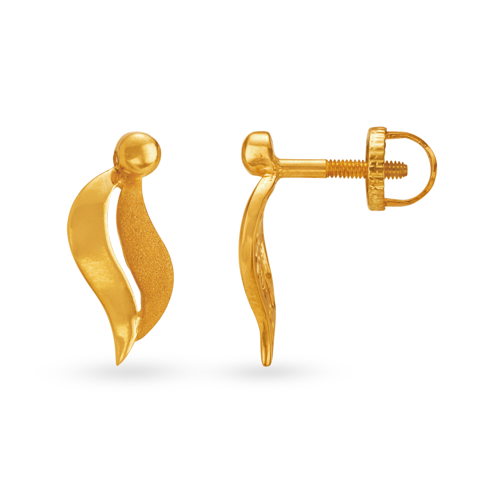 Alluring 22 Karat Yellow Gold Studs,,hi-res image number null