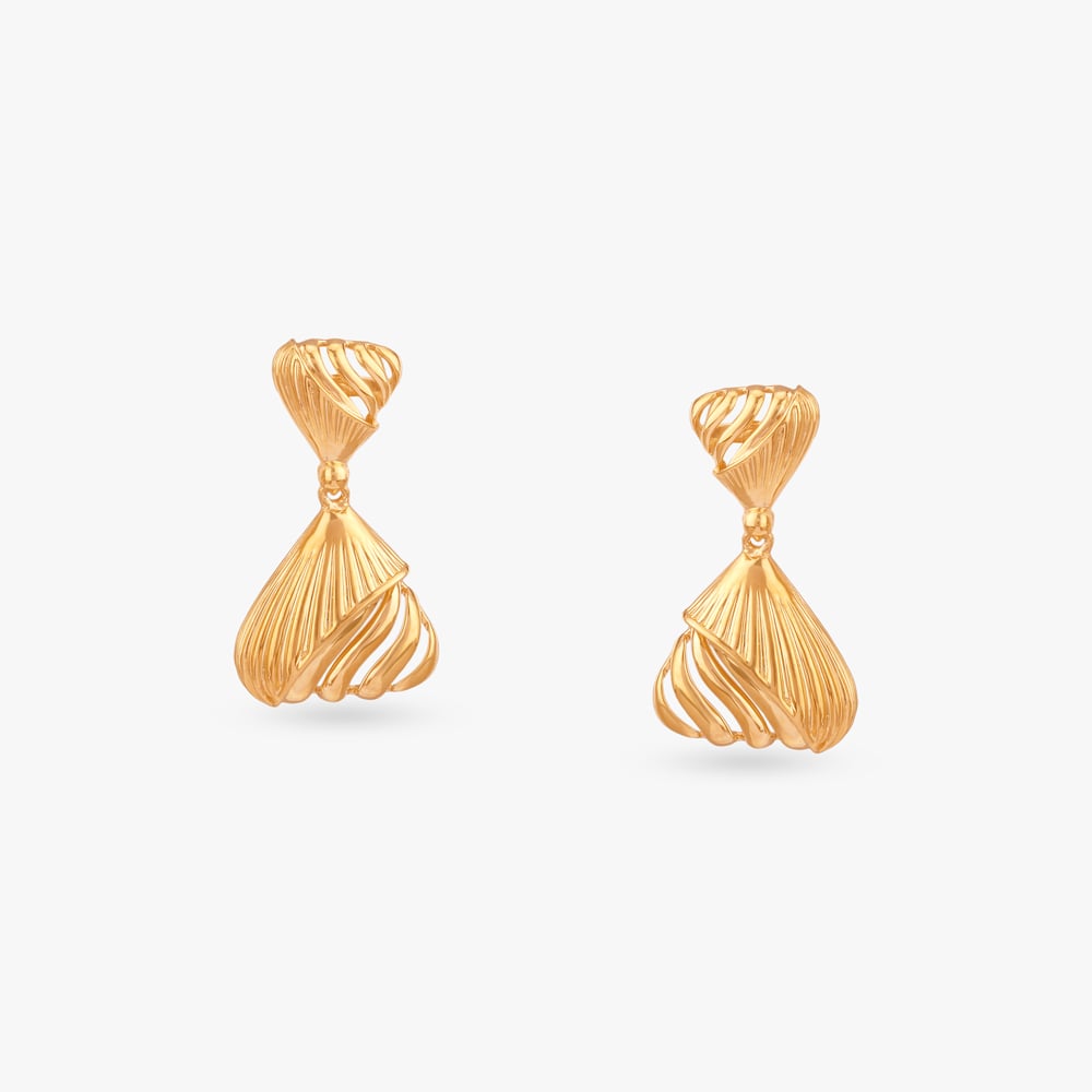 Chic Ripple Gold Pendant and Earrings Set,,hi-res image number null