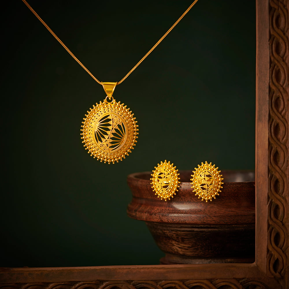 Marvellous Rawa Work Gold Pendant and Earrings Set