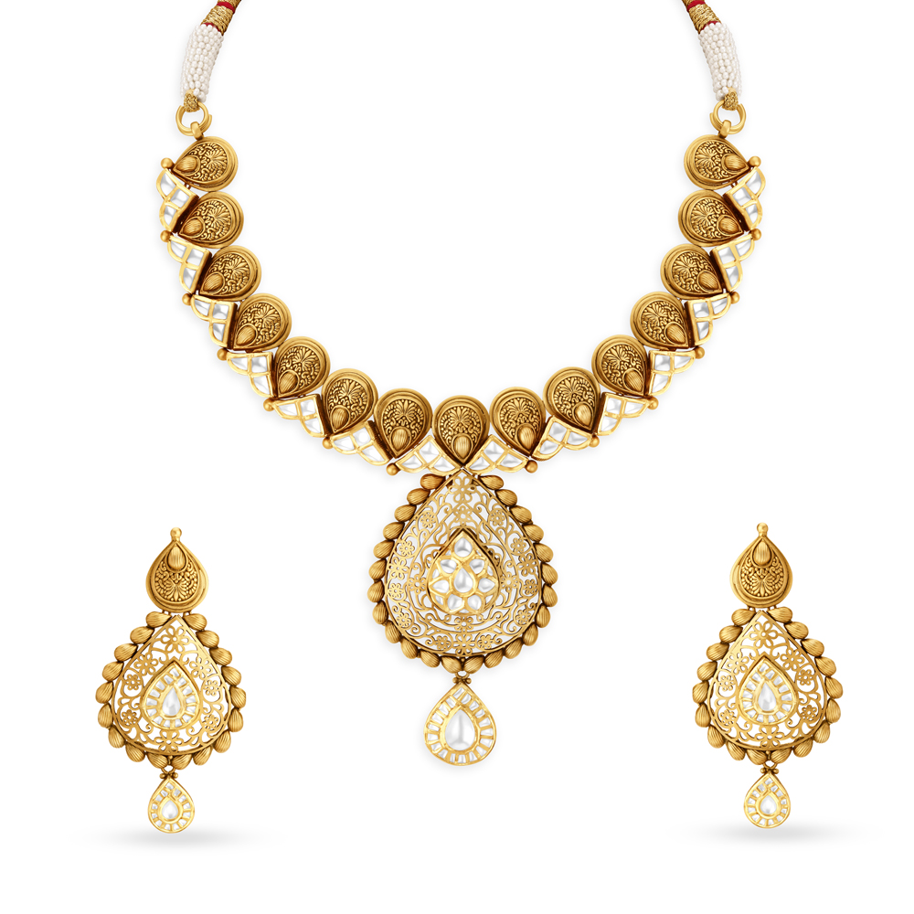 Necklace hotsell tanishq jewellery