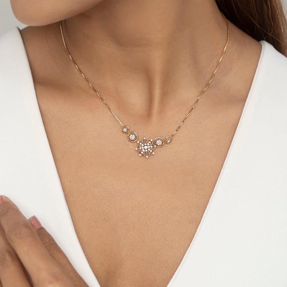 Crochet Glow Gold and Diamond Necklace,,hi-res image number null