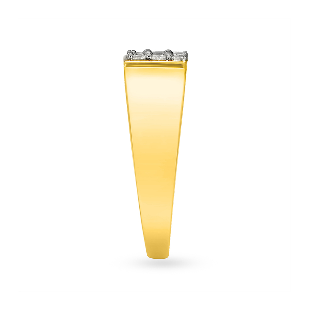 Classic 18 Karat Yellow Gold And Diamond Finger Ring,,hi-res image number null