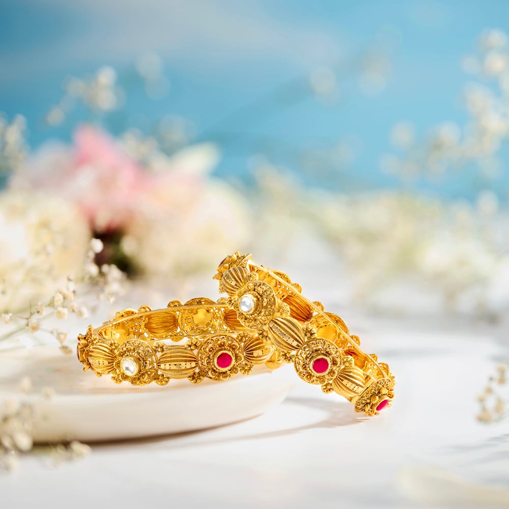 

Regal Gold Kada
