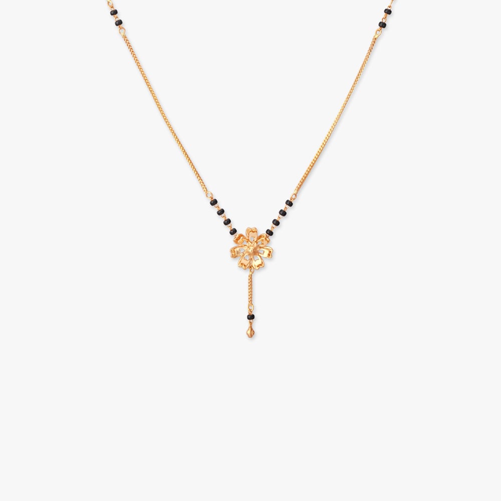 

Radiant Vows Gold Mangalsutra