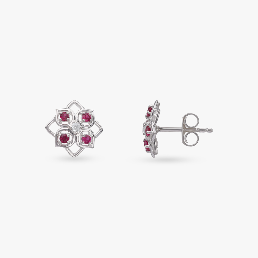 Bloom Radiance Silver Pendant and Earrings Set,,hi-res image number null