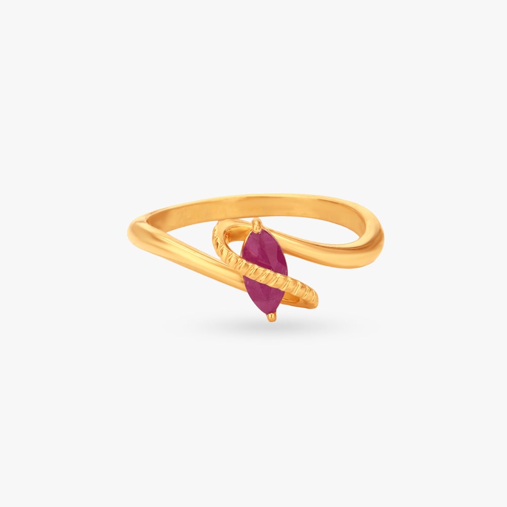 Crimson Slash Gold Ring,,hi-res image number null