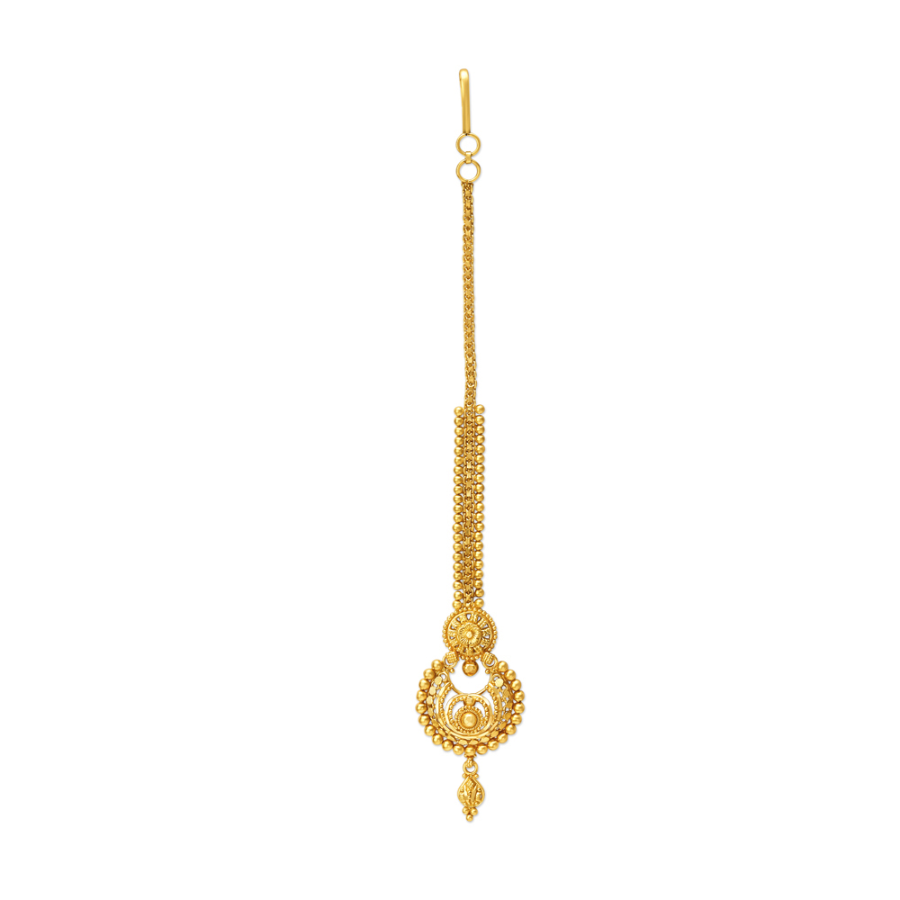 Hypnotic Gold Maang Tikka for the Bengali Bride,,hi-res image number null