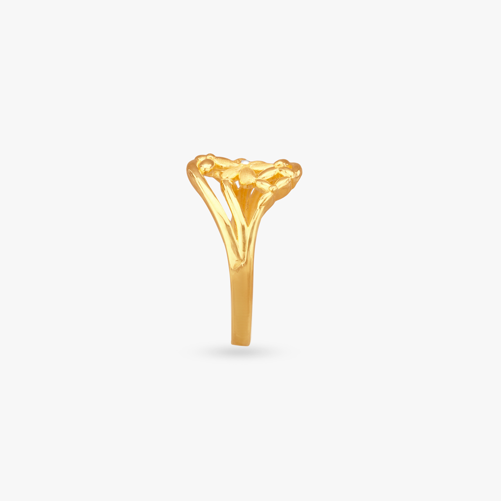 Petal Charm Gold Ring,,hi-res image number null