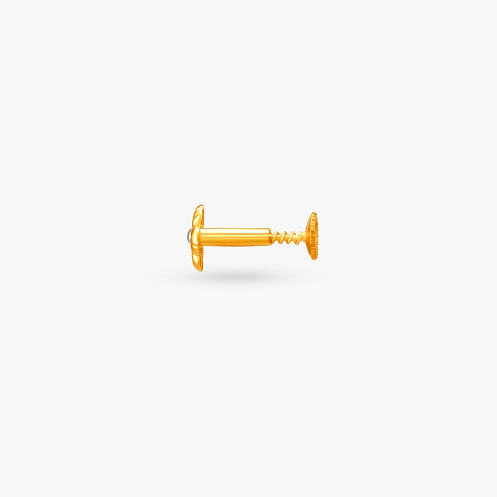Charming Gold Nose Pin for the Indian Bride,,hi-res image number null
