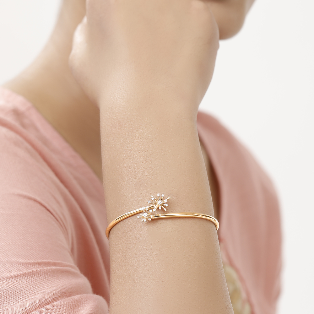 14 KT Yellow And White Gold Starry Sky Diamond Bangle,,hi-res image number null