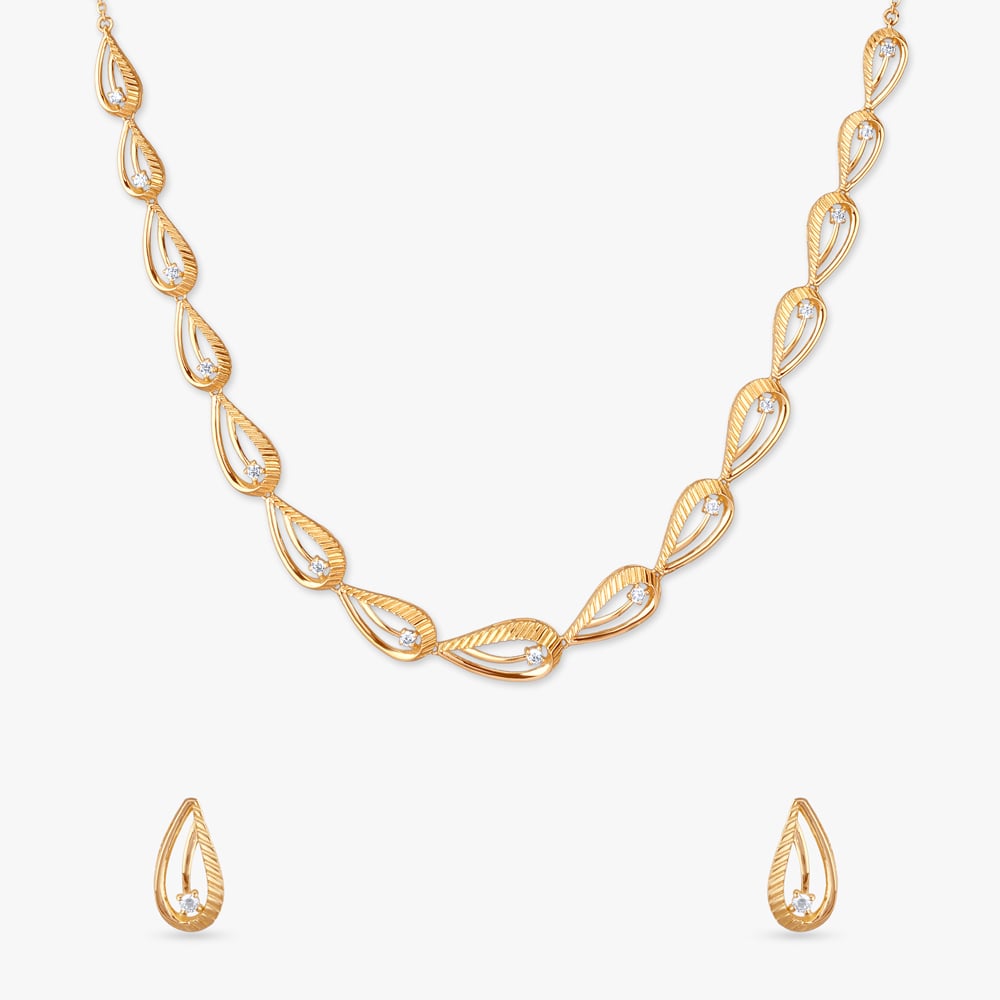 

Petal Shimmer Gold Necklace Set