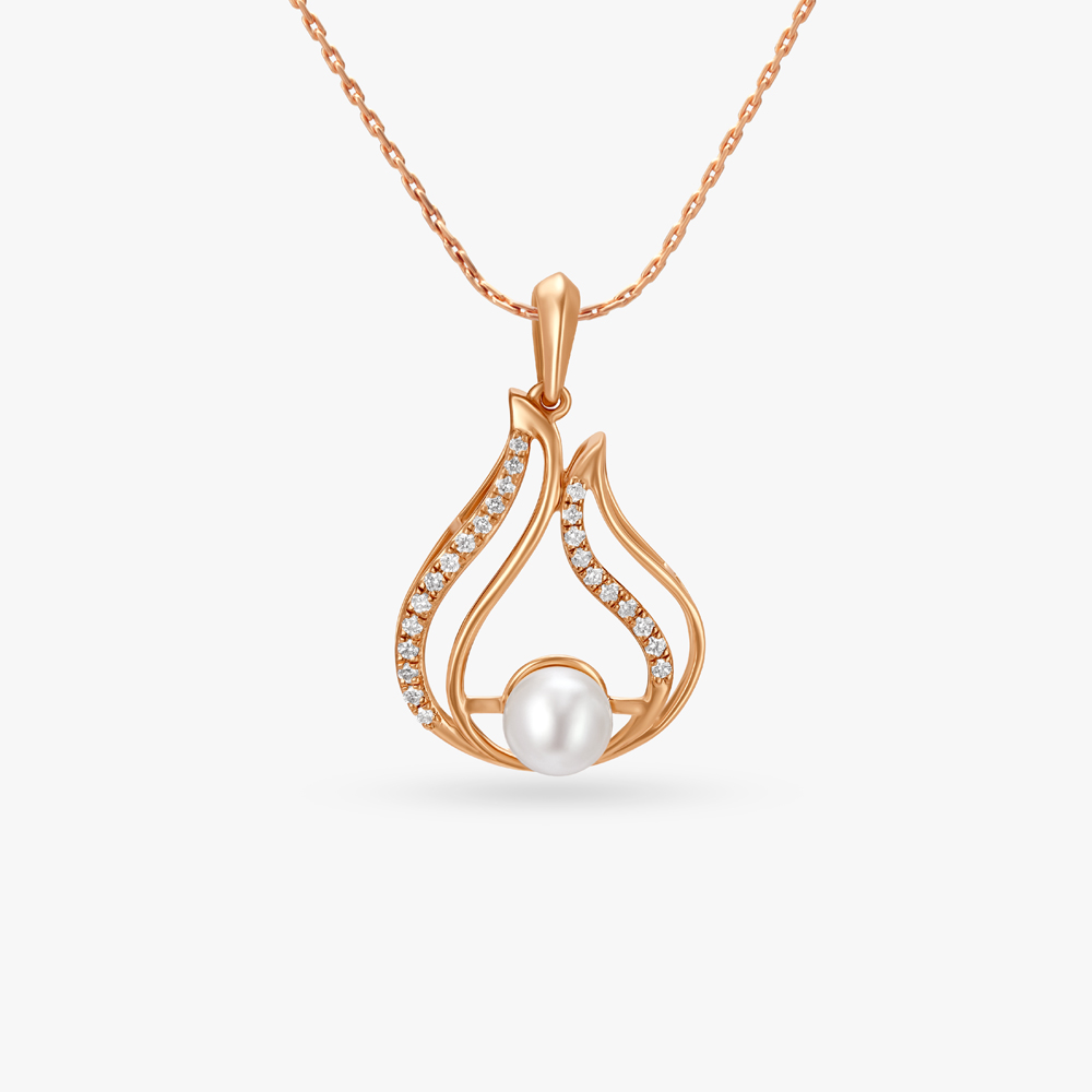Naturistic Diamond and Pearl Pendant
