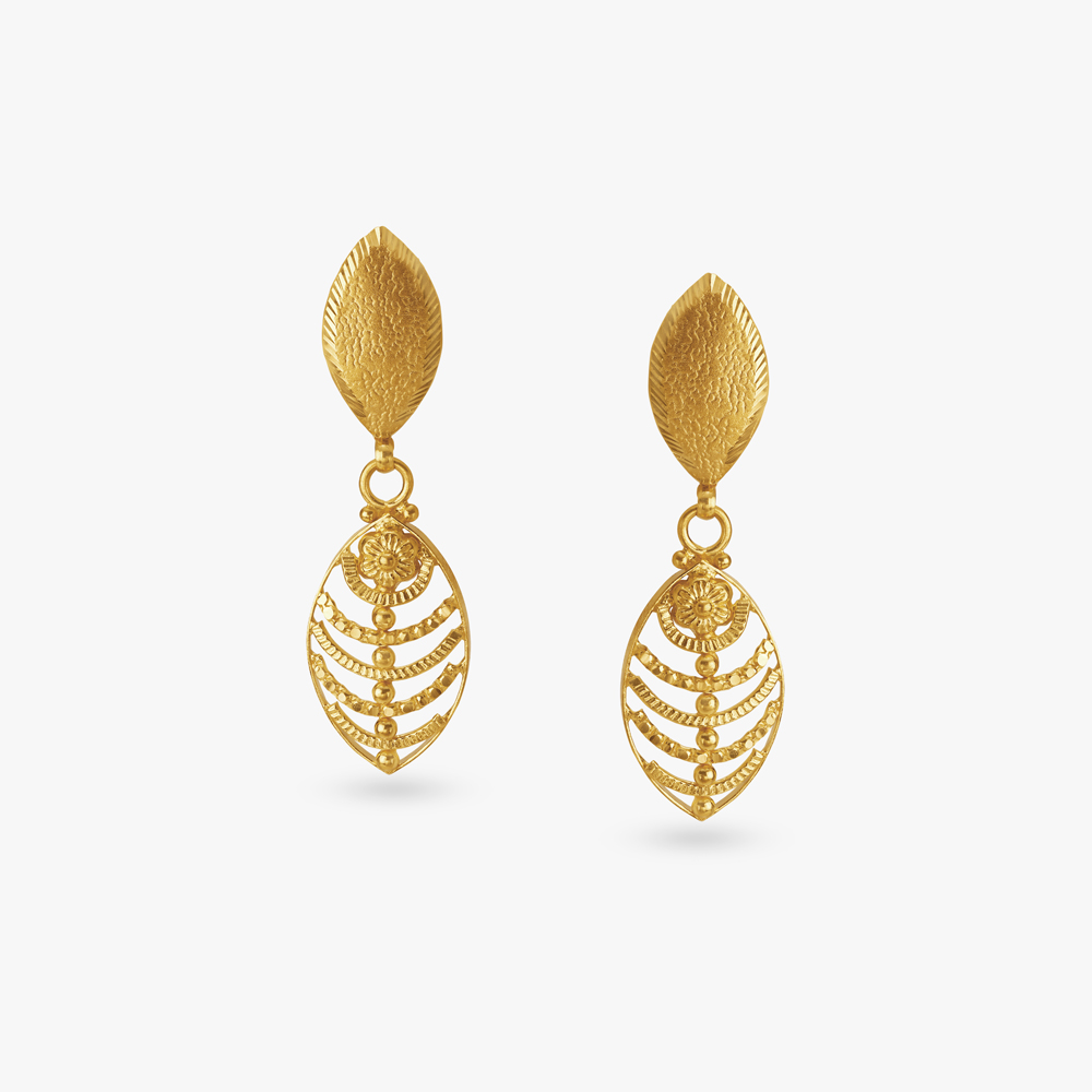 Tanishq Earrings Gold Collection With Price 2024 | favors.com