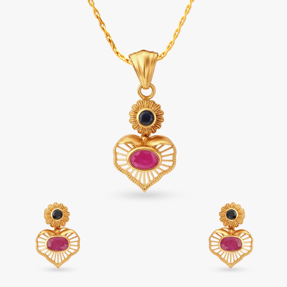Iconic Pendant and Earrings Set,,hi-res image number null