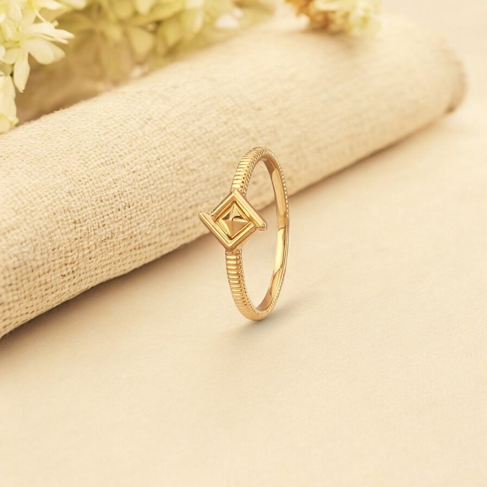 Heritage Edge Gold Ring,,hi-res image number null