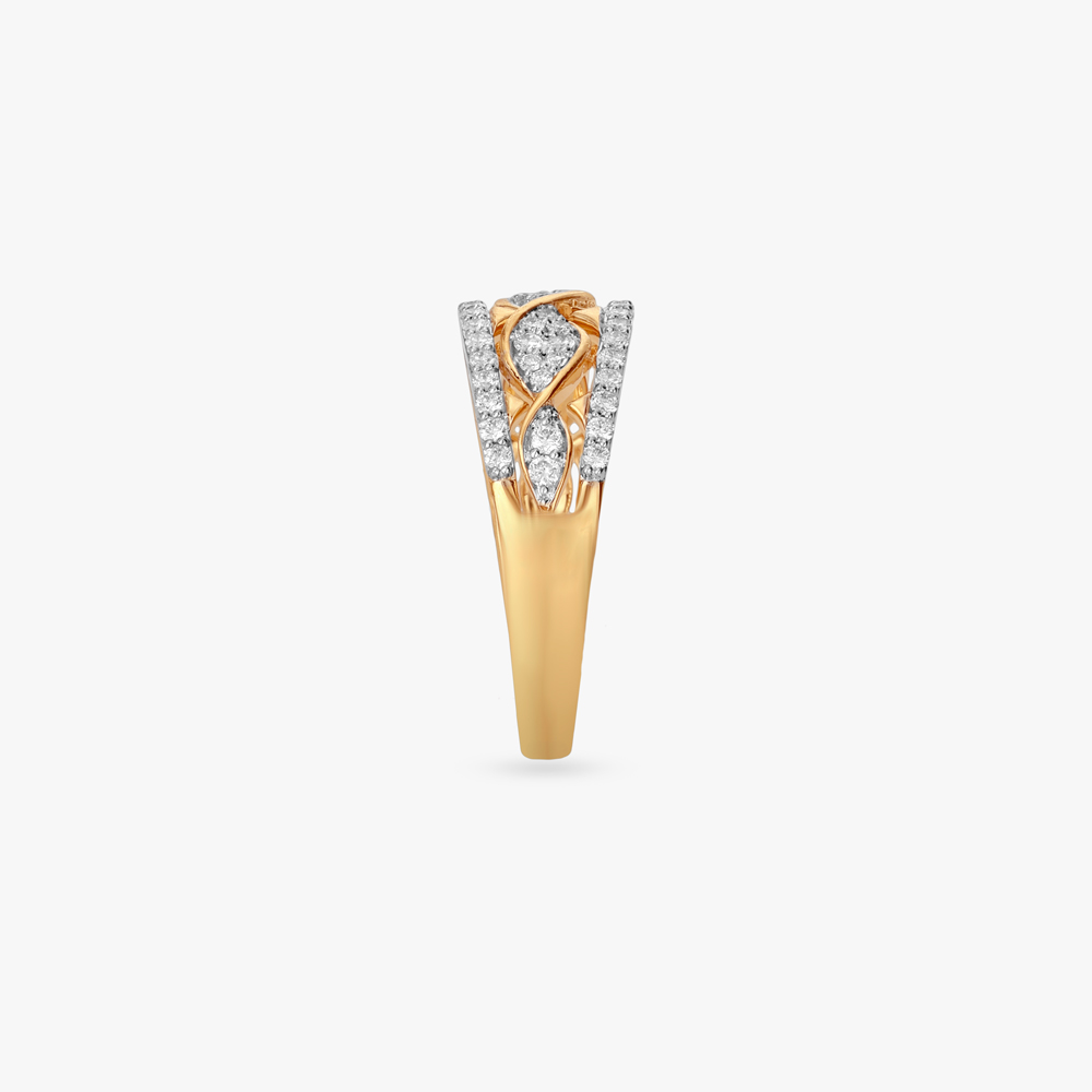 Elegant Twist Diamond Finger Ring,,hi-res image number null