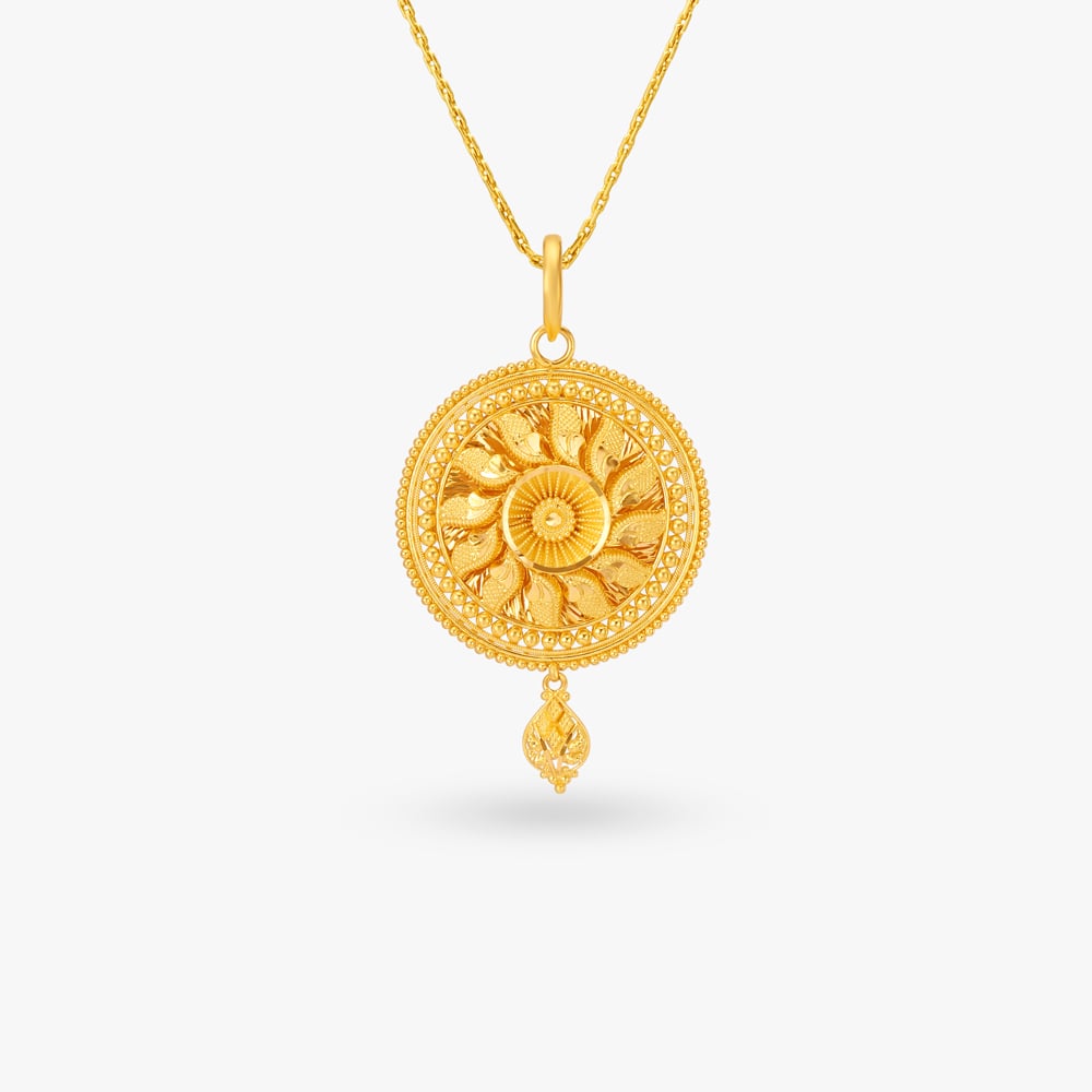 Imperialistic Gold Pendant,,hi-res image number null