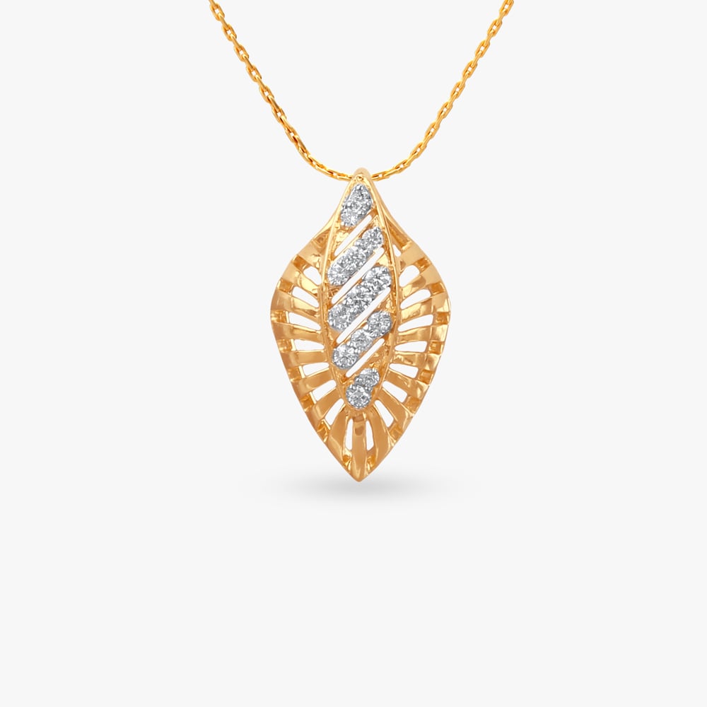Radiant Leaflet Diamond Pendant,,hi-res image number null