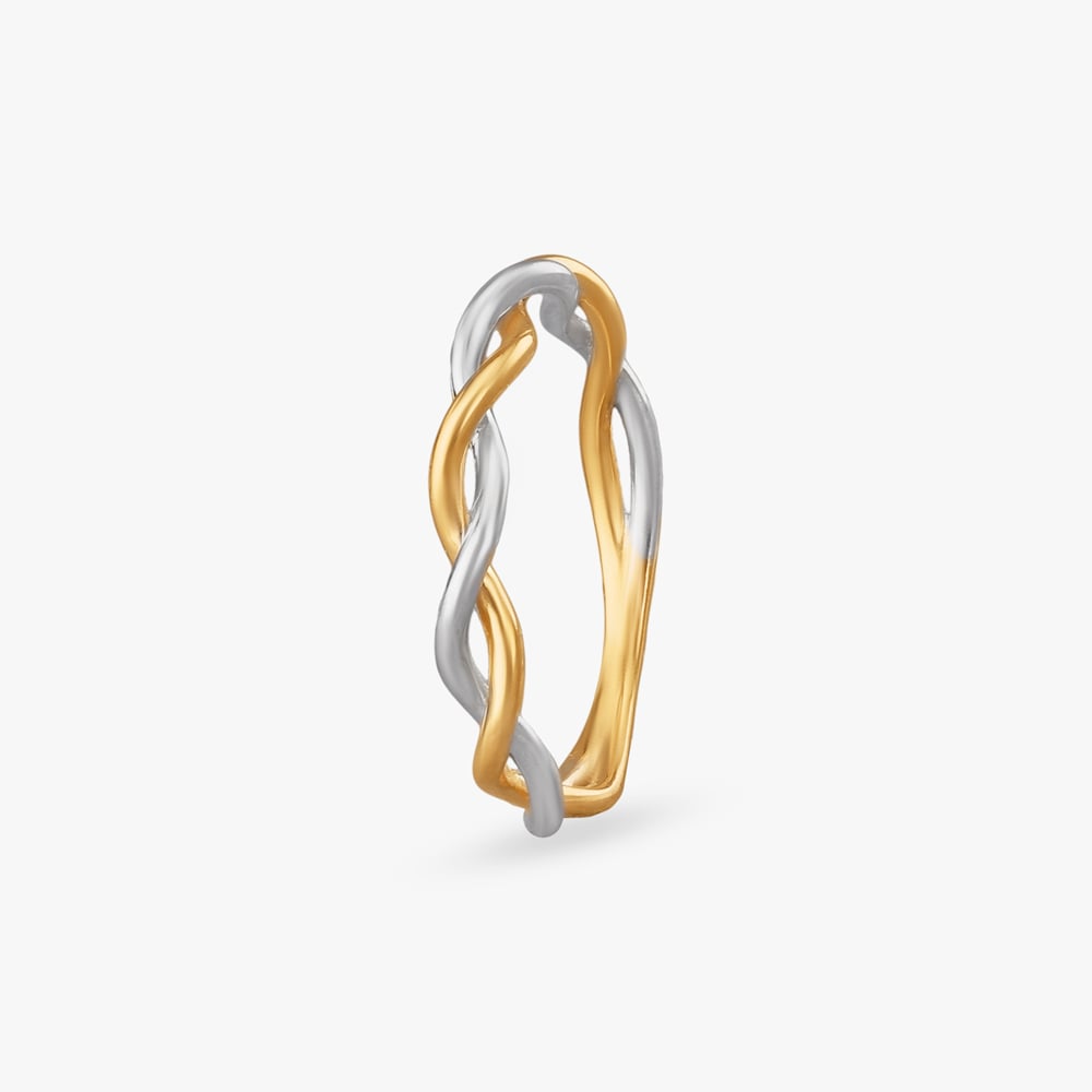

Interlace Flow Gold Ring