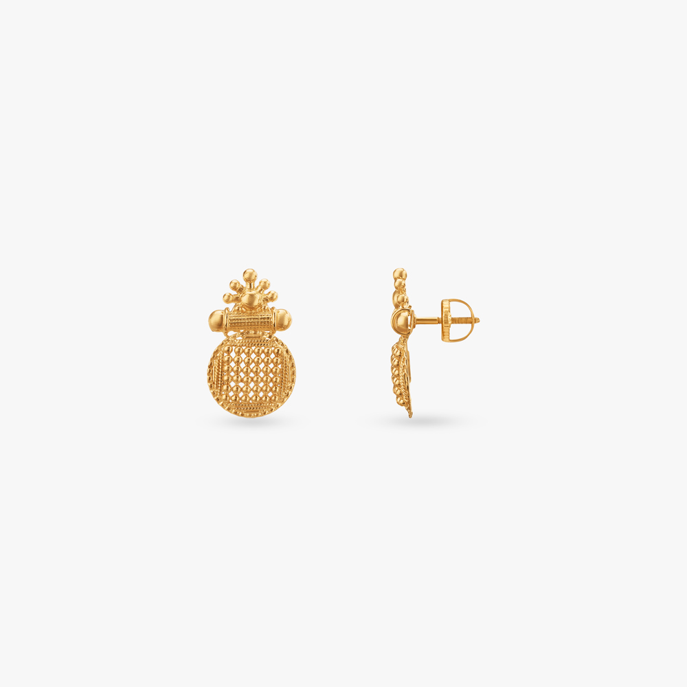 

Regal Lattice Gold Stud Earrings