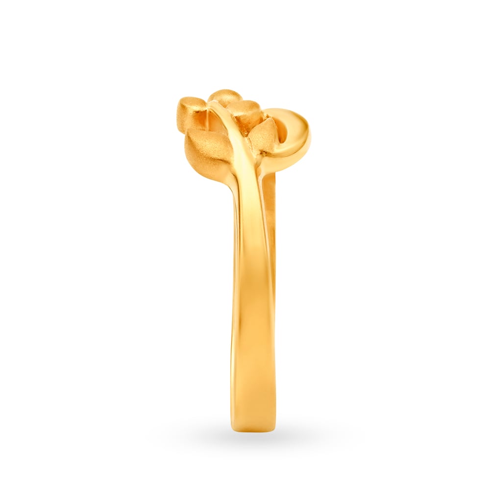 Arresting 22 Karat Yellow Gold Leaf Pattern Ring,,hi-res image number null