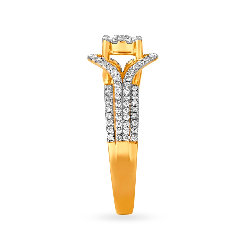 Bold Stately Diamond Finger Ring,,hi-res image number null
