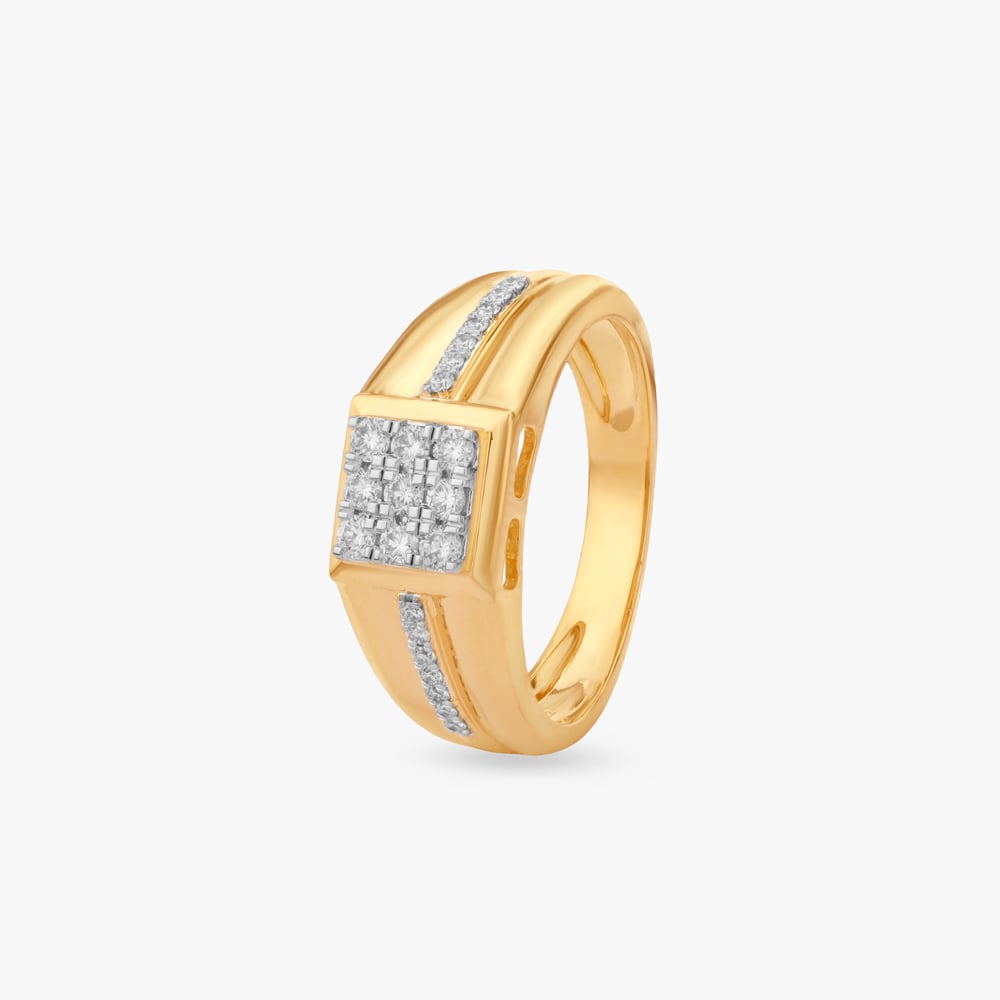 

Regal Cluster Diamond Ring For Men