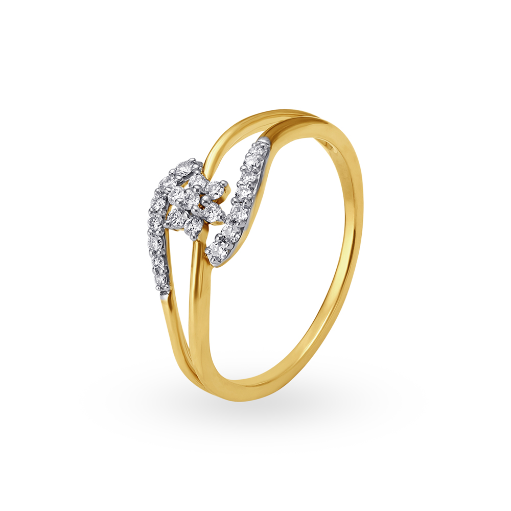 

Exquisite 18 Karat Yellow Gold And Diamond Floral Ring
