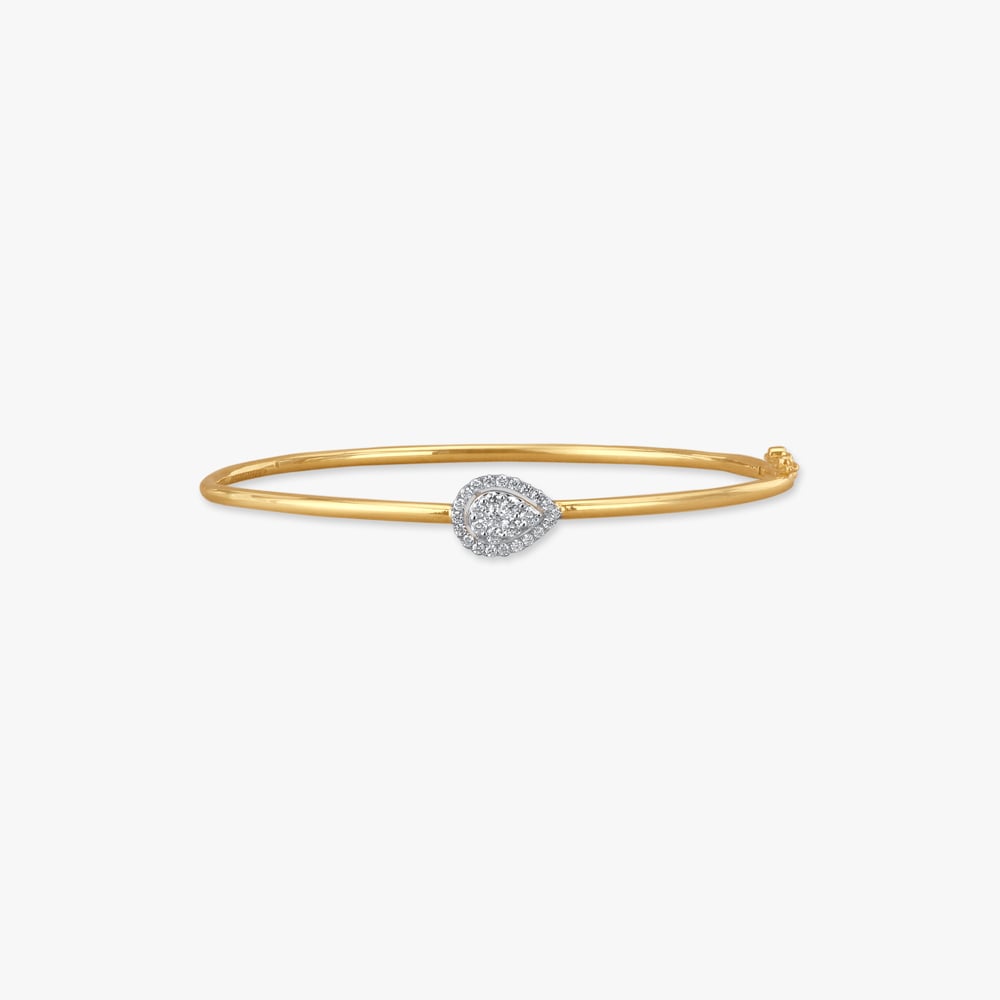 

Glint Curve Diamond Bangle