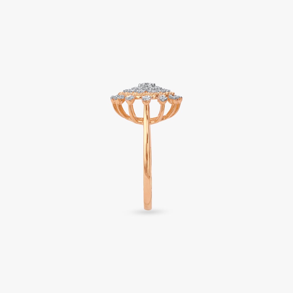 Chic Regal Diamond Finger Ring,,hi-res image number null
