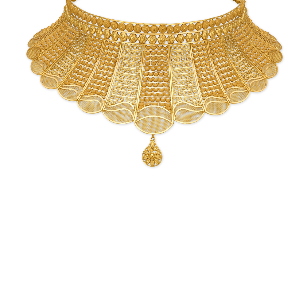 Captivating Gold Lightweight Choker Necklace Set for the Indian Bride,,hi-res image number null