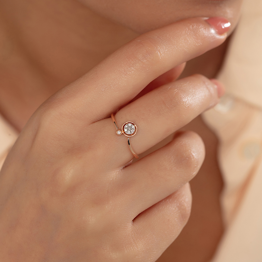 Shimmering Halo Gold & Diamond Ring,,hi-res image number null
