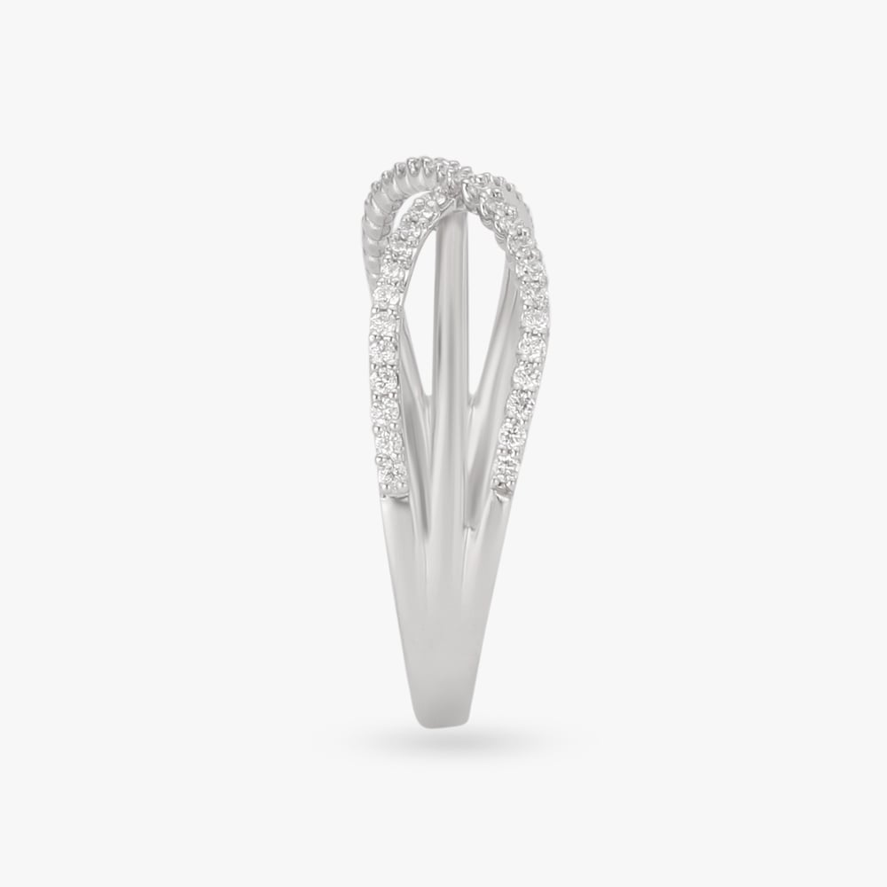 Tangled Diamond Finger Ring,,hi-res image number null