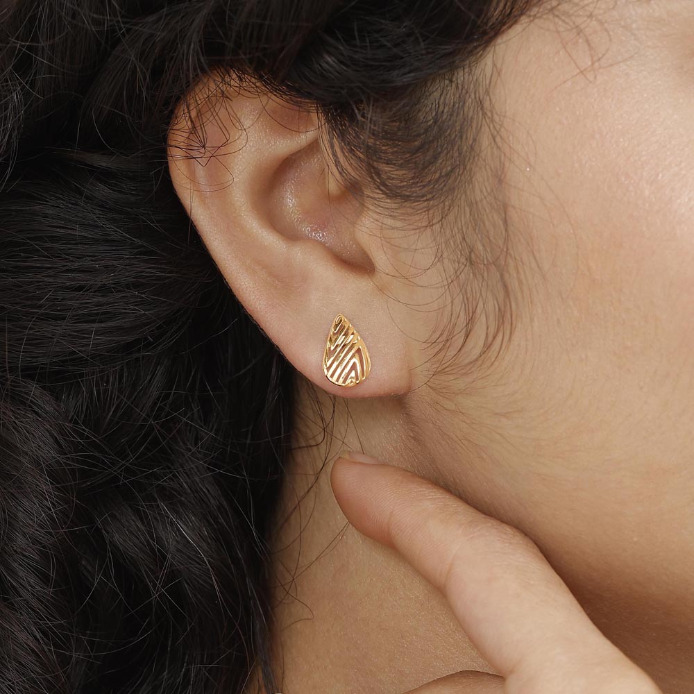 Chic Stripe Gold Stud Earrings,,hi-res image number null