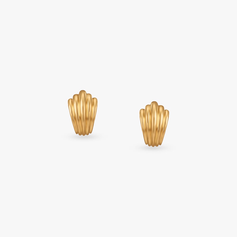 

Radiant Rib Gold Stud Earrings