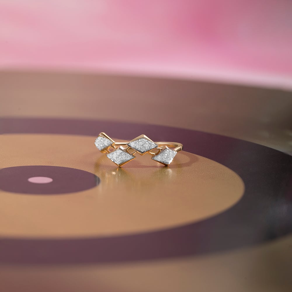 Disco Beat Gold & Diamond Finger Ring,,hi-res image number null