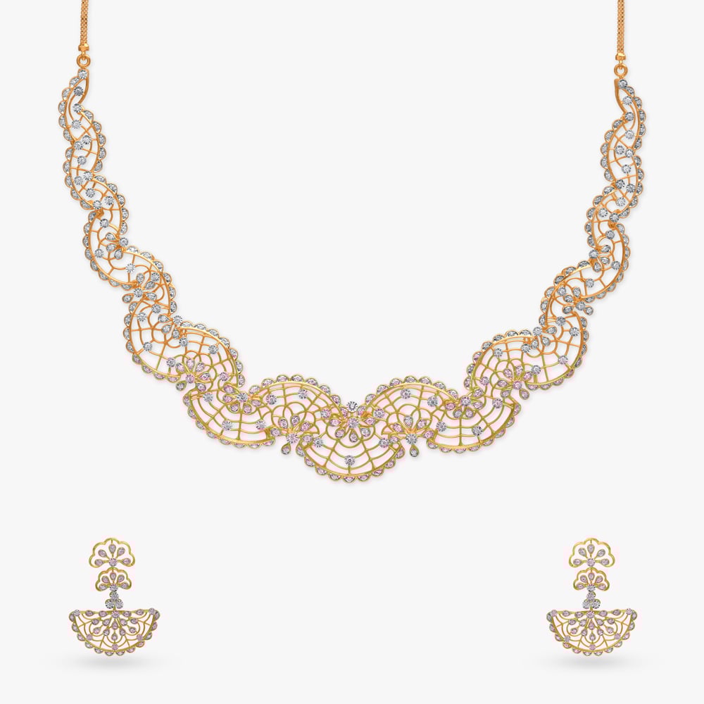 

Scallop Tide Diamond Necklace Set