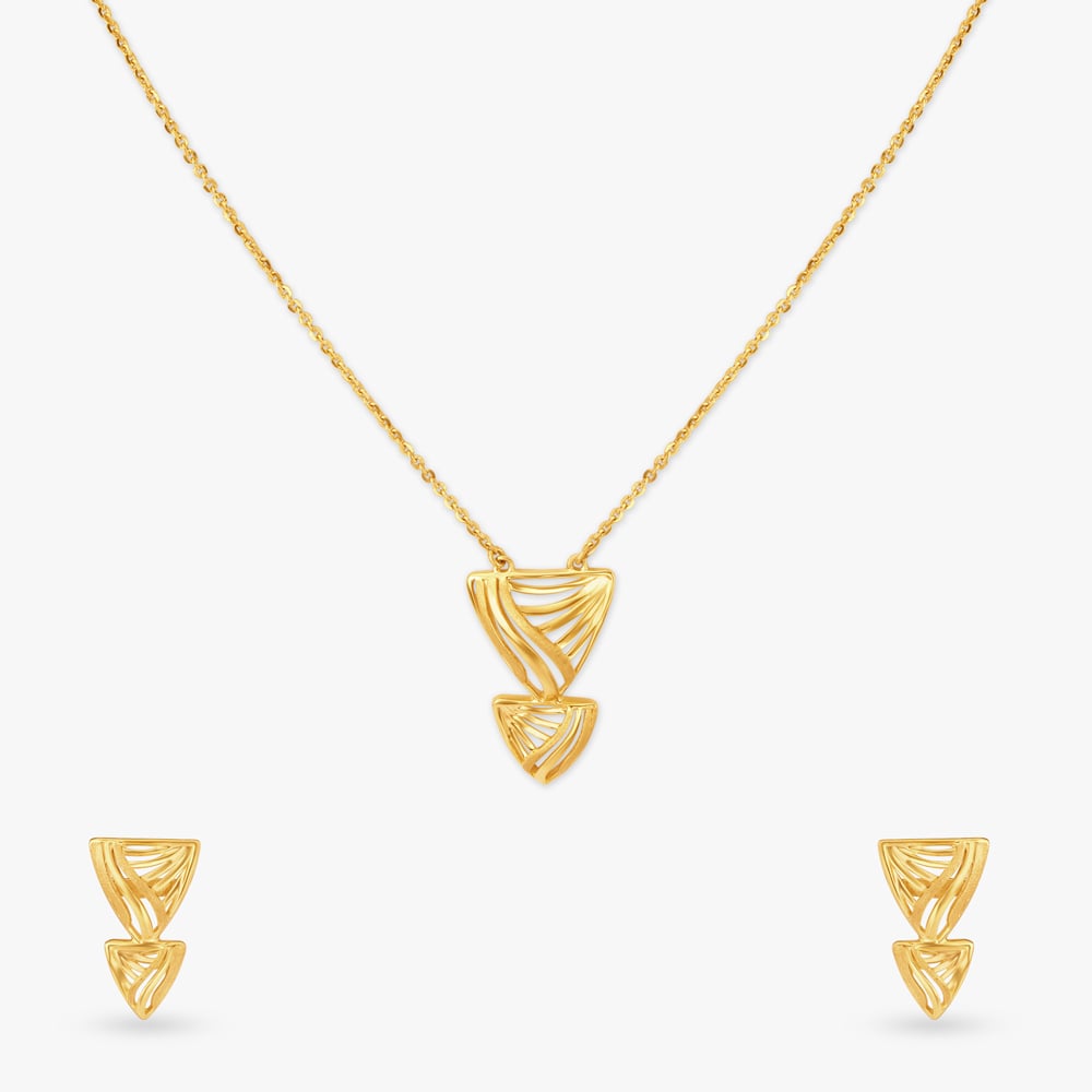 

Stylish Wavy Necklace Set