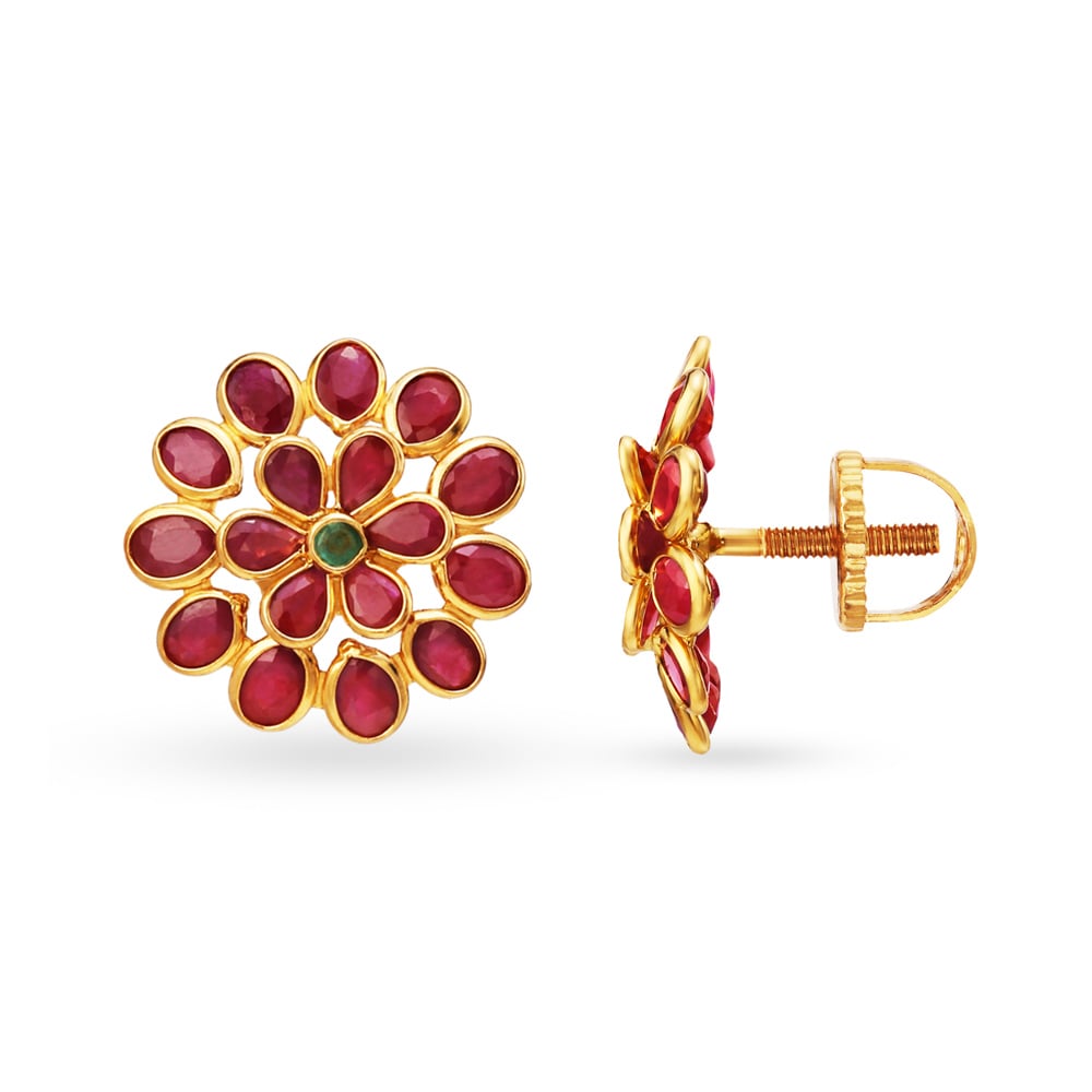 

Gorgeous 22 Karat Yellow Gold And Stone Studs