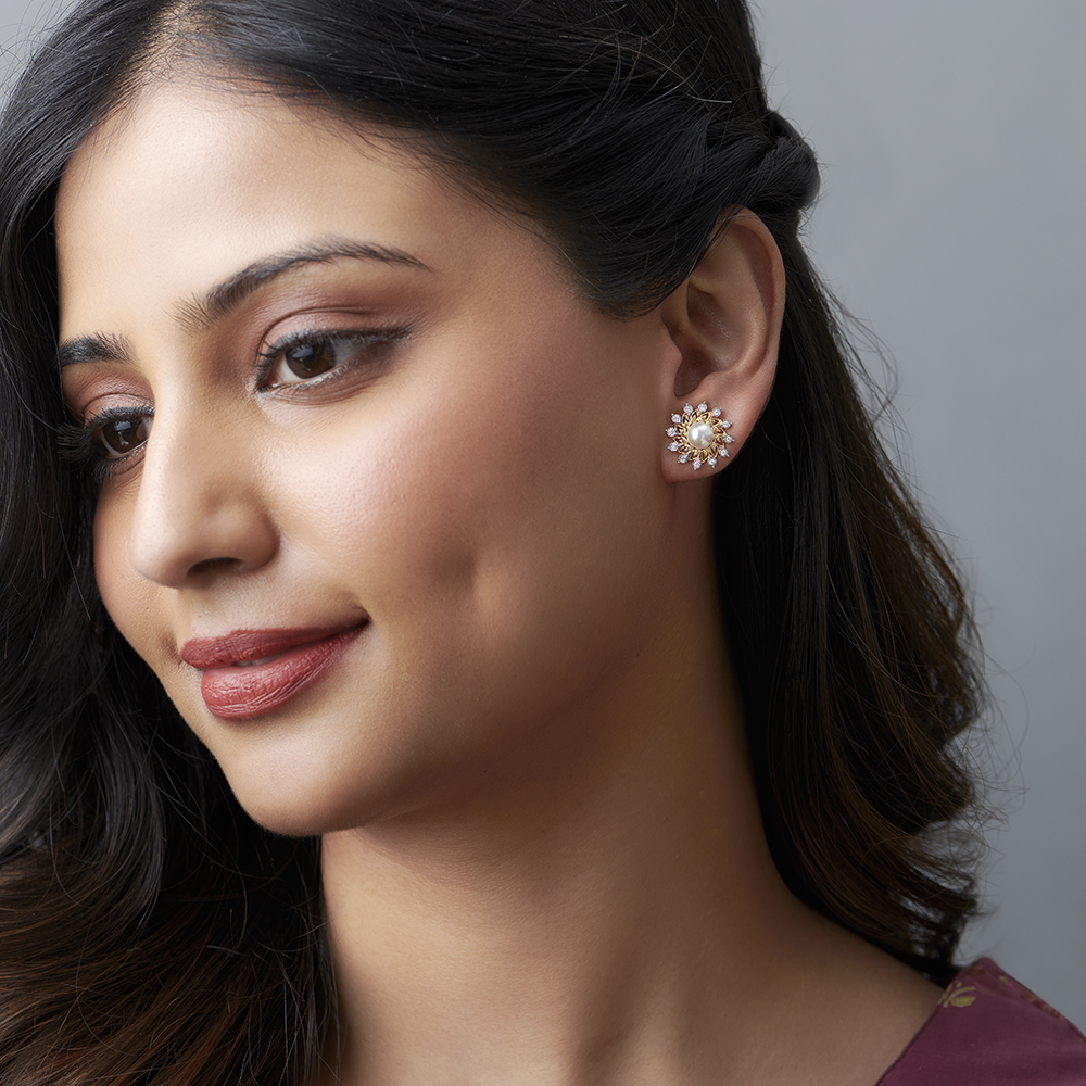 Magnificent Floral Diamond Stud Earrings in Yellow and White Gold,,hi-res image number null