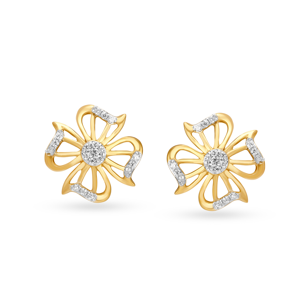 Graceful 18 Karat Yellow Gold And Diamond Studs