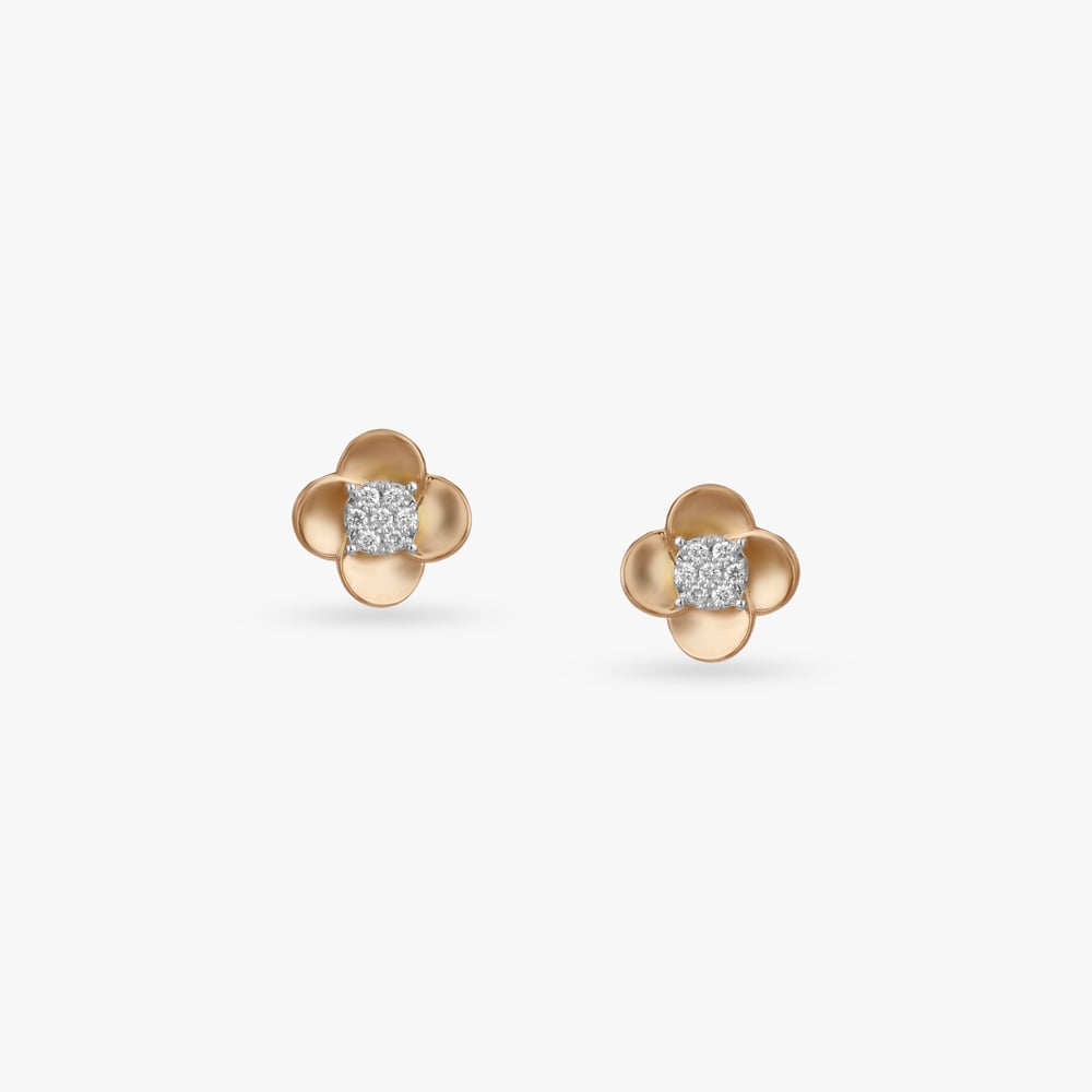 

Sculpted Flower Diamond Stud Earrings