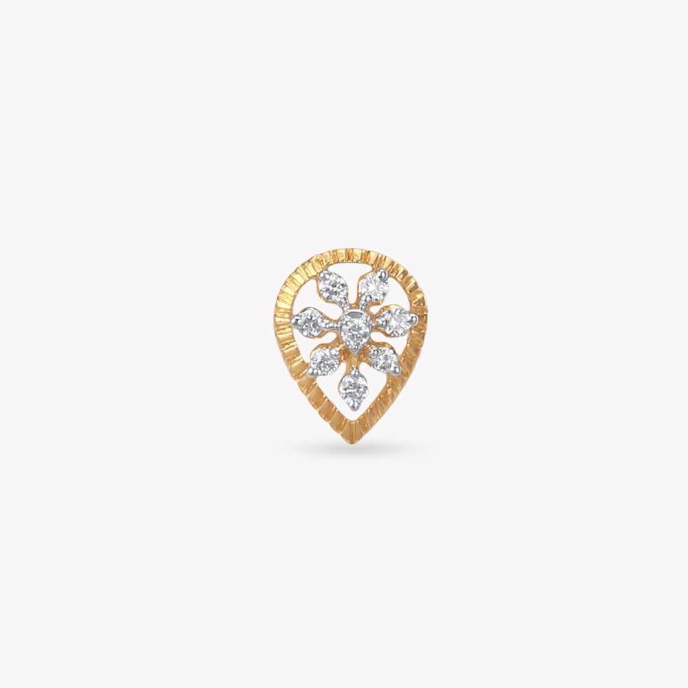 Petal Crest Diamond Nose Pin,,hi-res image number null